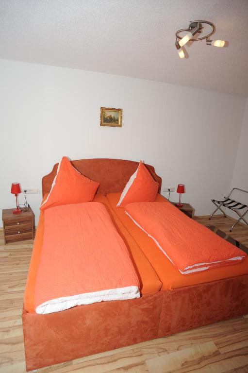 Gasthaus-Pension Fischerkeller Randegg Chambre photo